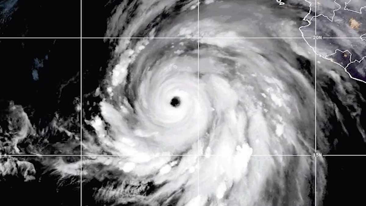 Satellites Capture Rapid Evolution of Hurricane Hilary as it Heads Towards Southern California Satellites Capture Rapid Evolution of Hurricane Hilary as it Heads Towards Southern California