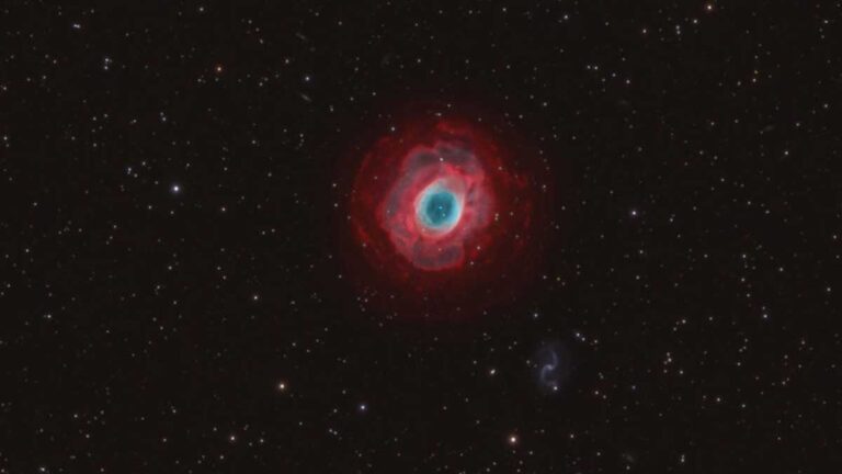 M57 through the Lens of the Stellarvue SVX180T