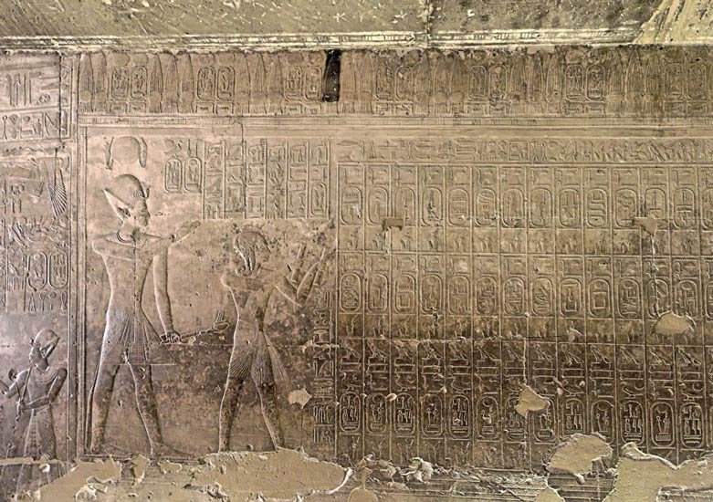The Abydos King List | Photo Source: lesphotosderobert.com