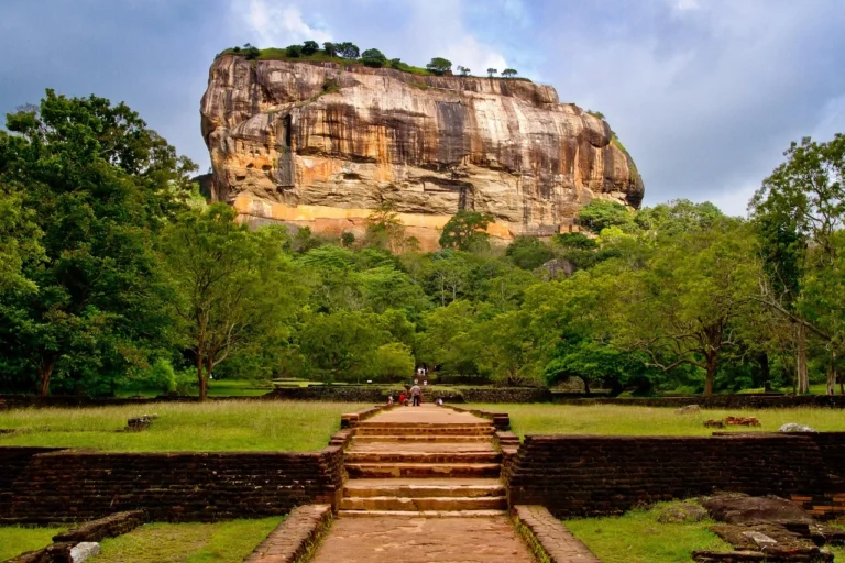 Top 10 Places to Visit in Sri Lanka According to TripAdvisor